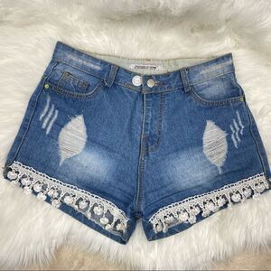 Jeans HT | embroidered  shorts ,distressed blue denim daisy Dukes 28